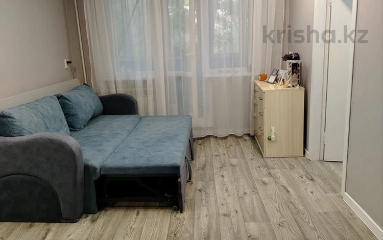 2-бөлмелі пәтер · 45 м² · 4/5 қабат, ул. Ержанова 41, бағасы: 18 млн ₸ в Караганде — фото 2