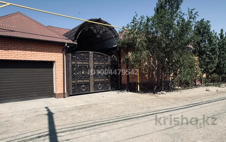 Жеке үй · 10 бөлме · 350 м² · 10 жүзд., Молдагулова 1г — Молдагулова, бағасы: 68 млн ₸ в  — фото 2