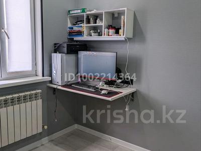 Отдельный дом · 3 комнаты · 80 м² · 10 сот., жилой массив Жанаконыс-2, Жанаконыс 2 868 за ~ 19 млн 〒 в Актобе