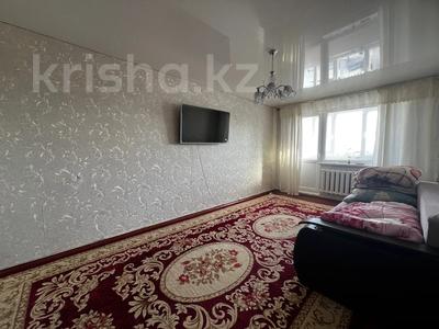 2-комнатная квартира · 44 м² · 5/5 этаж, Ленинградская 75 за 5.5 млн 〒 в Шахтинске