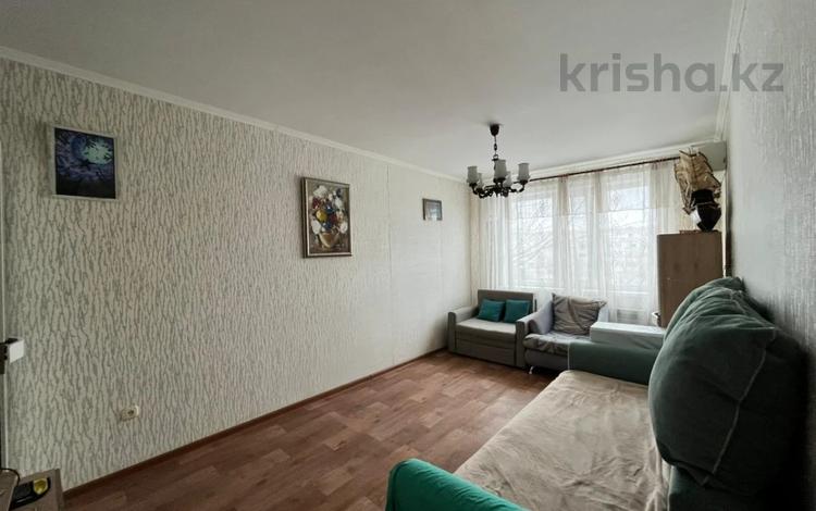 2-бөлмелі пәтер · 55 м² · 4/5 қабат, 2 ш/а., Гришина, бағасы: 150 000 ₸ в Актобе, мкр 8 — фото 2