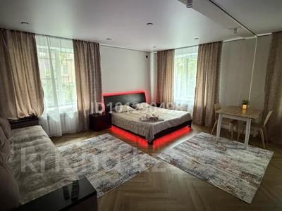 1-комнатная квартира · 39 м² · 1/4 этаж, Мауленова 38 — Гоголя за 15 000 ₸ в Алматы, Алмалинский р-н