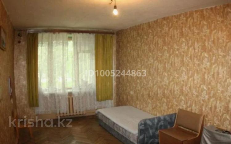 1 бөлме · 13 м², бульвар Гагарина 36, бағасы: 115 000 ₸ в Усть-Каменогорске — фото 2