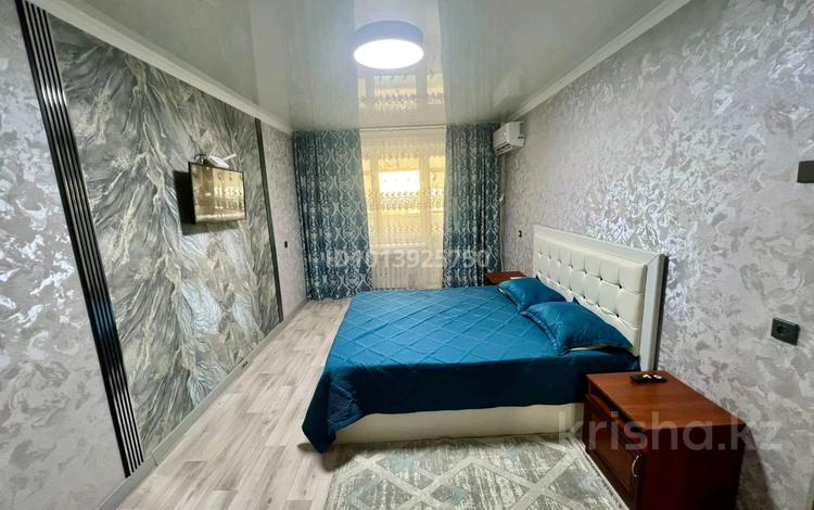 1-комнатная квартира · 35 м² · 7/10 этаж, мкр 11 за 10 000 ₸ в Актобе — фото 2