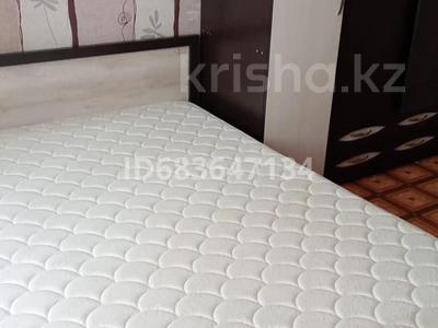 2-комнатная квартира · 56 м² · 6/9 этаж, Майкудук, 15й микрорайон 26/3 за 10 млн ₸ в Караганде, Алихана Бокейханова р-н