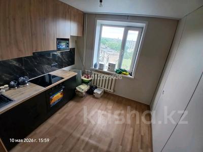 3-бөлмелі пәтер · 63 м² · 8/9 қабат, Просп. Мира 110В, бағасы: 17 млн ₸ в Темиртау