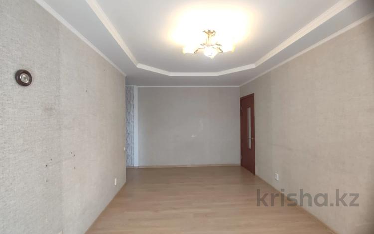 3-бөлмелі пәтер, 55 м², 4/5 қабат, Пришахтинск, 22й микрорайон, бағасы: 17 млн 〒 в Караганде, Алихана Бокейханова р-н — фото 2