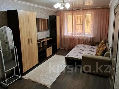 2-комнатная квартира, 44 м², 3/4 этаж помесячно, Мауленова за 270 000 〒 в Алматы, Алмалинский р-н