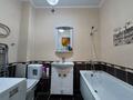3-комнатная квартира · 74.8 м² · 7/9 этаж, мкр. Алтын орда, Молдагуловой за 28 млн ₸ в Актобе — фото 17