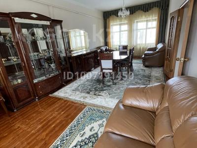 Жеке үй · 6 бөлме · 330 м² · 10 жүзд., Нарен Имашева 17 — Кудайбергенова и Имашева, бағасы: 78 млн ₸ в Актобе, жилой массив Заречный-2