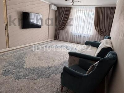 3-бөлмелі пәтер · 100 м² · 5/5 қабат, мкр. Алтын орда, Алтын орда 13д, бағасы: 37 млн ₸ в Актобе