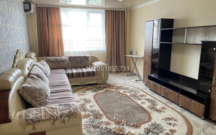 2-комнатная квартира · 62 м² · 5/5 этаж, мкр Нурсая 109 за 200 000 ₸ в Атырау — фото 2