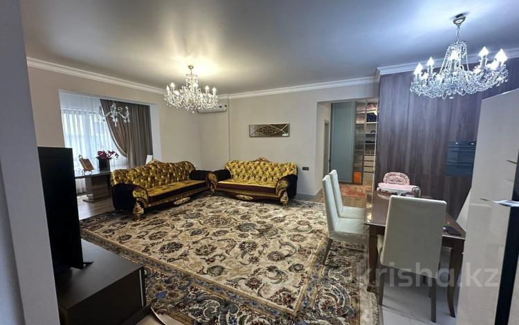 4-комнатная квартира · 145 м² · 10/14 этаж, мкр Самал-3 15 за 163 млн ₸ в Алматы, Медеуский р-н — фото 2