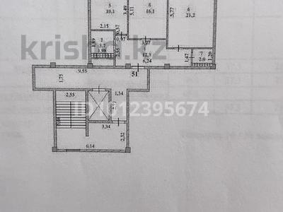 2-комнатная квартира · 67 м² · 6/9 этаж, Просп. Султана Бейбарыса 437 за 27 млн ₸ в Атырау, мкр Авангард-2