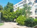 2-комнатная квартира · 54.2 м² · 1/5 этаж, мкр 8, Абилкайыр хана 60/1 — Квартира расположена в районе 8 мкр, отличная локация с хорошо развитой инфраструктурой: рядом школа № 21, №27, спортивная школа ОСДЮСШОР, школа искусств им. Казангапа, детский сад №20 Дидар, КР Алтай, магазины, клиника Куаныш, медучреждения, аптеки, звонить на Wathsap за 16 млн ₸ в Актобе — фото 2
