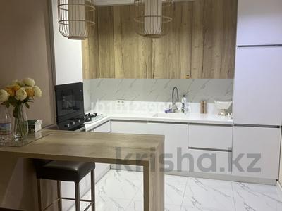 2-комнатная квартира · 68 м² · 8/10 этаж, мкр №12, 12-й мкрн 26 за 25 000 ₸ в Алматы, Ауэзовский р-н