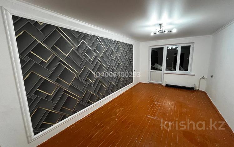 2-бөлмелі пәтер · 45 м² · 5/5 қабат, 3 микрорайон 49 дом 49, бағасы: 6.5 млн ₸ в Жанатасе — фото 2