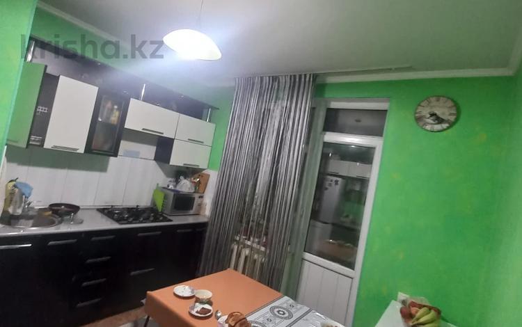 2-комнатная квартира, 64 м², 7/7 этаж, Мкр Коктем за 19 млн 〒 в Талдыкоргане — фото 2