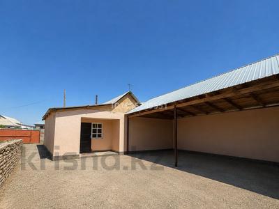 Жеке үй · 4 бөлме · 100 м² · 16 жүзд., Түрксіб ш/а., Астана 16, бағасы: 18 млн ₸ в Таразе, мкр Турксиб