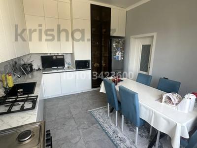 Отдельный дом · 6 комнат · 250 м² · 7 сот., 8 переулок Кошеней за 100 млн ₸ в Таразе