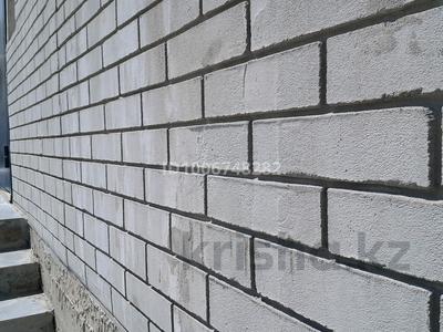 Жеке үй · 5 бөлме · 140 м² · 5 жүзд., 026 квартал 887/266 — На против СДУ, бағасы: 45 млн ₸ в Каскелене