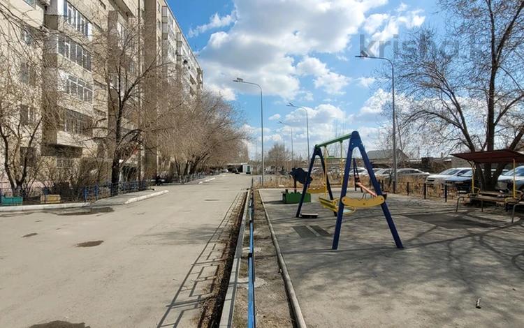 3-бөлмелі пәтер · 68 м² · 9/10 қабат, Карменова, бағасы: 21 млн ₸ в Семее — фото 2