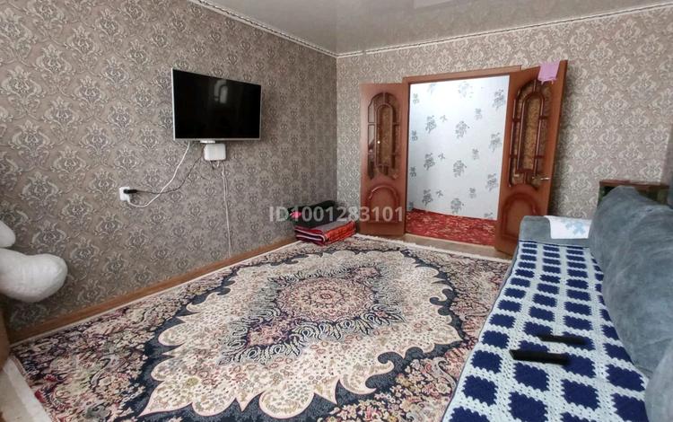 3-комнатная квартира · 77 м² · 8/10 этаж, Уральская 23 — 5 поликлиника за 28.5 млн ₸ в Костанае — фото 2