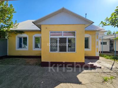 Отдельный дом · 4 комнаты · 100 м² · 8 сот., мкр Самал-2, Мырзабекова 75 — Казиева-аргынбекова за 54.5 млн 〒 в Шымкенте, Абайский р-н