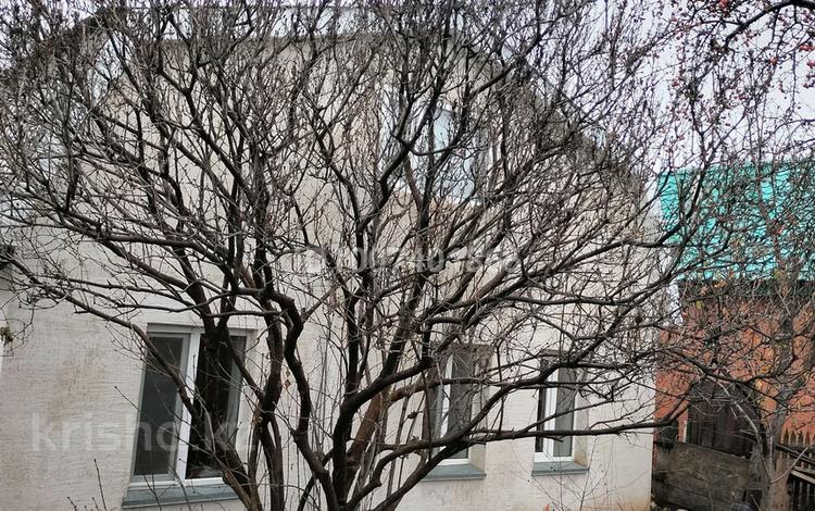 Отдельный дом · 4 комнаты · 60 м² · 4 сот., мкр Шанхай — Бр.Жубановых за 16 млн ₸ в Актобе — фото 2
