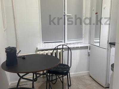 2-бөлмелі пәтер · 44 м² · 1/4 қабат, мкр №8 41 — Станция метро «Москва», ТЦ «Москва», бағасы: 250 000 ₸ в Алматы, Ауэзовский р-н