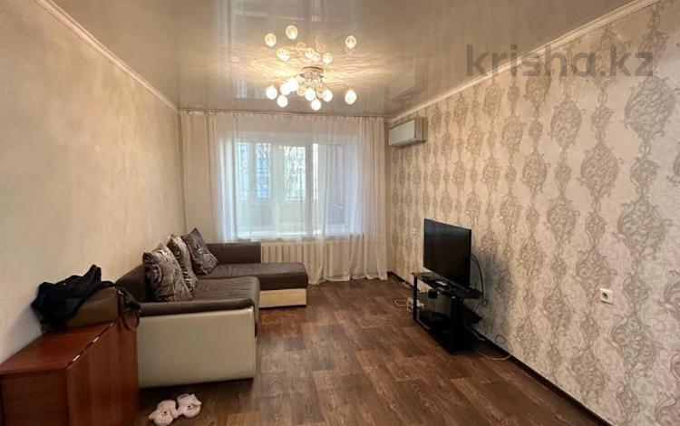 2-бөлмелі пәтер · 54.6 м² · 1/10 қабат, Гагарина, бағасы: 19 млн ₸ в Уральске — фото 2