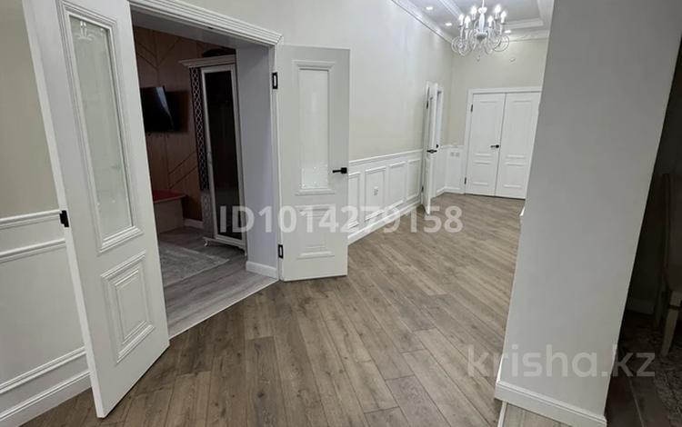 Жеке үй · 6 бөлме · 191 м² · 8 жүзд., Аккайын — Район Арай, бағасы: 53 млн ₸ в  — фото 2