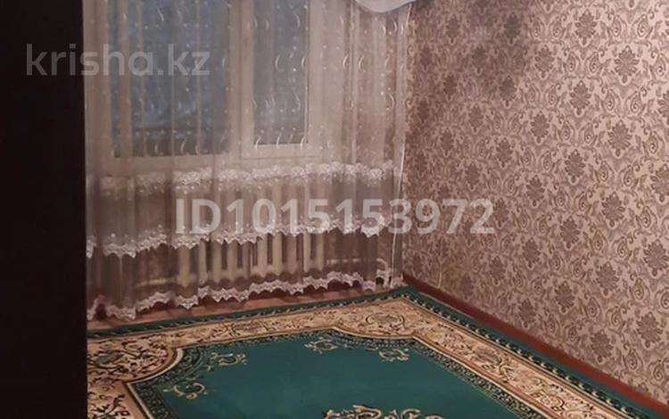 1-комнатная квартира · 40 м² · 5/5 этаж, мкр Мынбулак 38 за 80 000 ₸ в Таразе — фото 2