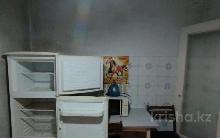 1-комнатная квартира · 34 м² · 2/5 этаж, Букетова 79 за 90 000 ₸ в Петропавловске — фото 2
