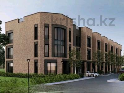 Часть дома · 7 комнат · 230 м² · 2.2 сот., 4А мкр бн за 55 млн ₸ в Актау