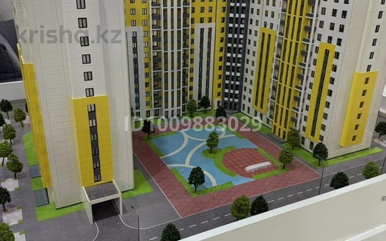 2-комнатная квартира · 95.1 м² · 7/13 этаж, 16-й мкр 84 за 25 млн ₸ в Актау — фото 2
