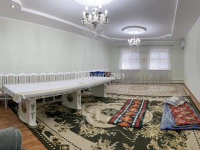 Жеке үй · 3 бөлме · 170 м² · 10 жүзд., Жұмыскер ш/а., 11 7a — Өркен 2, бағасы: 31 млн ₸ в Атырау, мкр Жумыскер