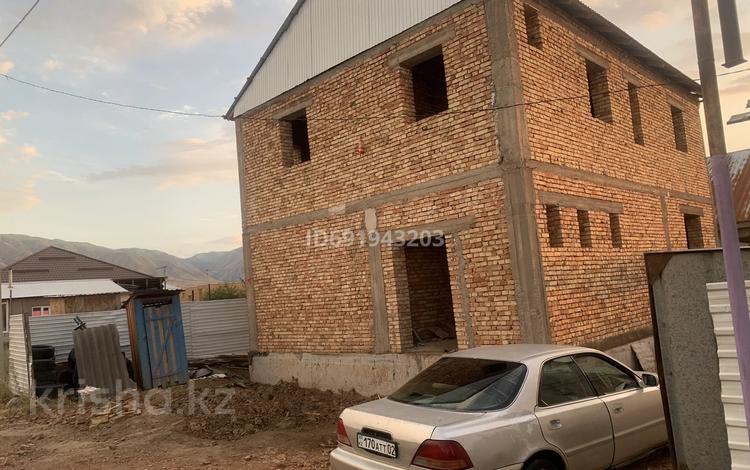 Отдельный дом • 5 комнат • 200 м² • 5 сот., Шамал 4310 за 30 млн 〒 в Шалкар — фото 2