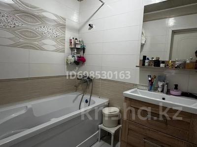 2-бөлмелі пәтер · 77.2 м² · 5/6 қабат, Нарикбаева, бағасы: ~ 43 млн ₸ в Астане, Нура р-н