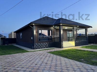 Отдельный дом · 7 комнат · 205 м² · 6 сот., 10 линия 24 за 51.5 млн ₸ в Аскара Токпанова (Казцик)
