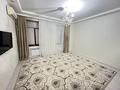 1-комнатная квартира · 52 м² · 5/11 этаж, 16-й мкр 57 за 150 000 ₸ в Актау — фото 2