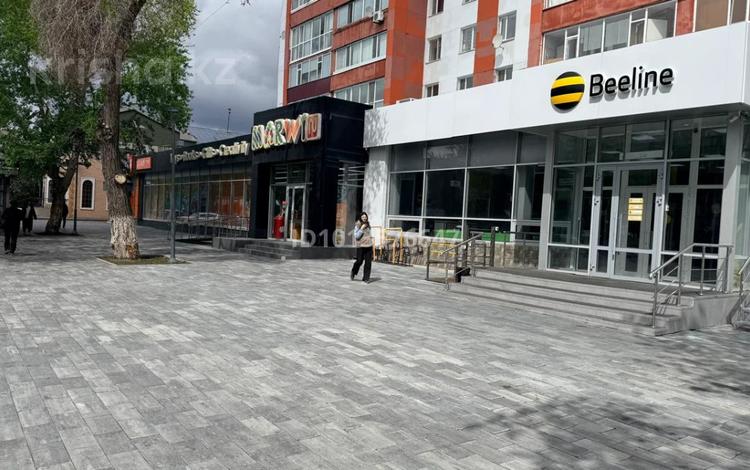 Магазины и бутики · 1093 м² за 650 млн ₸ в Костанае — фото 2