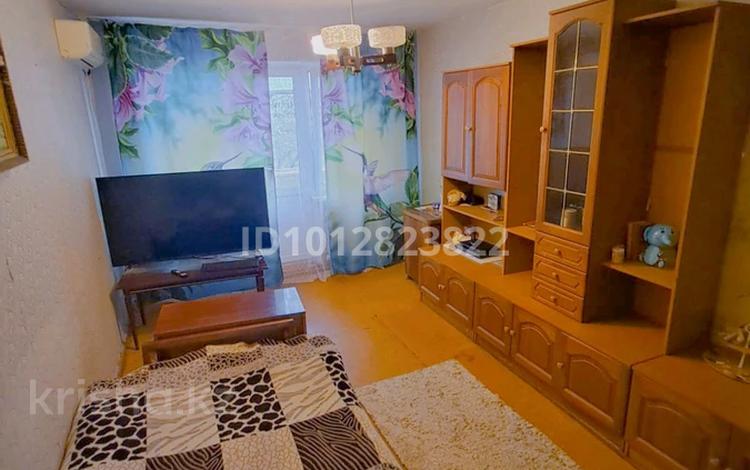 3-бөлмелі пәтер · 56 м² · 3/5 қабат, мкр Шанхай, Маресьева 71 — Пересечение Пацаева Маресьва, бағасы: 14.1 млн ₸ в Актобе — фото 2