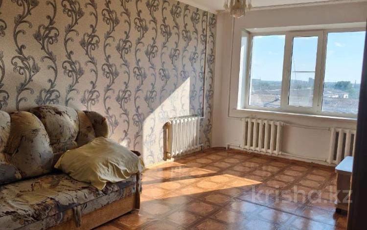 3-комнатная квартира · 63 м² · 8/9 этаж, мкр Северо-Восток за 15.8 млн ₸ в Уральске — фото 3