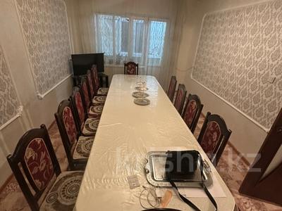 4-комнатная квартира · 74 м² · 4/5 этаж, мкр Самал, 7 мкр Самал 44 — Молочная кухня, ул. Шостаковича за 17.7 млн ₸ в Таразе