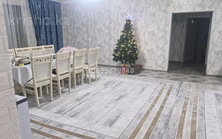 Отдельный дом · 4 комнаты · 175 м² · 6 сот., Махаамбет Отемисулы 1113 — Ашибулак за 40 млн ₸ в  — фото 22