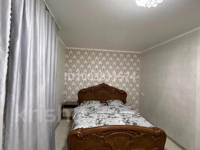 3-комнатная квартира · 60 м² · 1/4 этаж, Абая — Авиценна гостиница Рахат за 17 000 〒 в Кокшетау