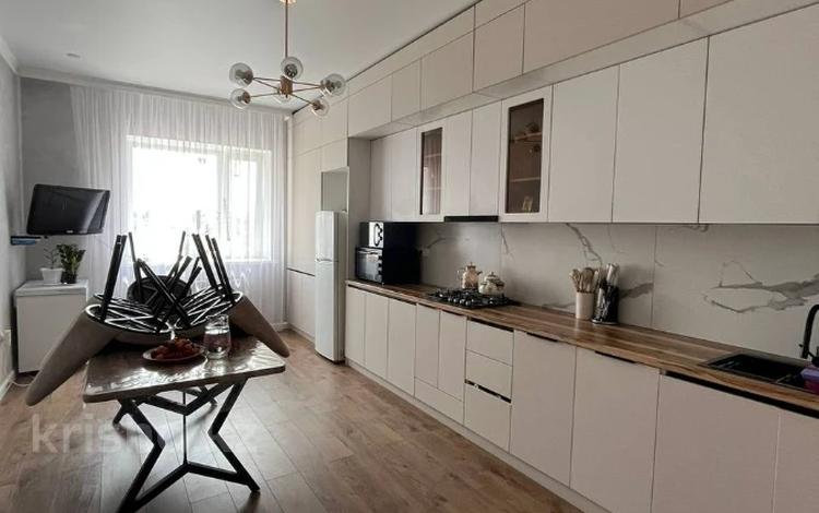 2-комнатная квартира · 80 м² · 4/5 этаж, мкр. Алтын орда за 27.5 млн ₸ в Актобе — фото 9