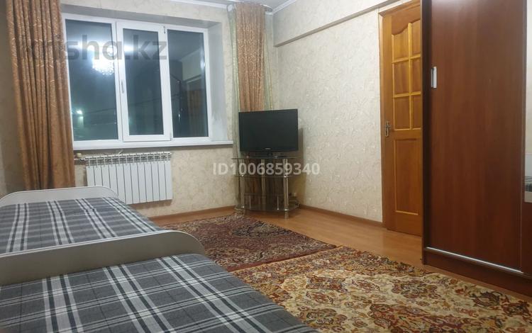 1-комнатная квартира · 42 м² · 2/3 этаж, мкр Самгау 16 за 140 000 ₸ в Алматы, Алатауский р-н — фото 2