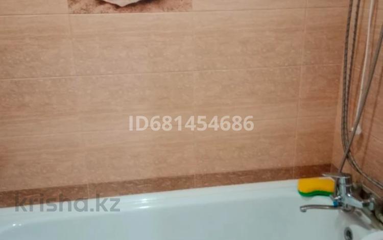 4-комнатная квартира · 80 м² · 1/5 этаж, Мкр Аса 10 15 за 28 млн 〒 в Таразе — фото 3